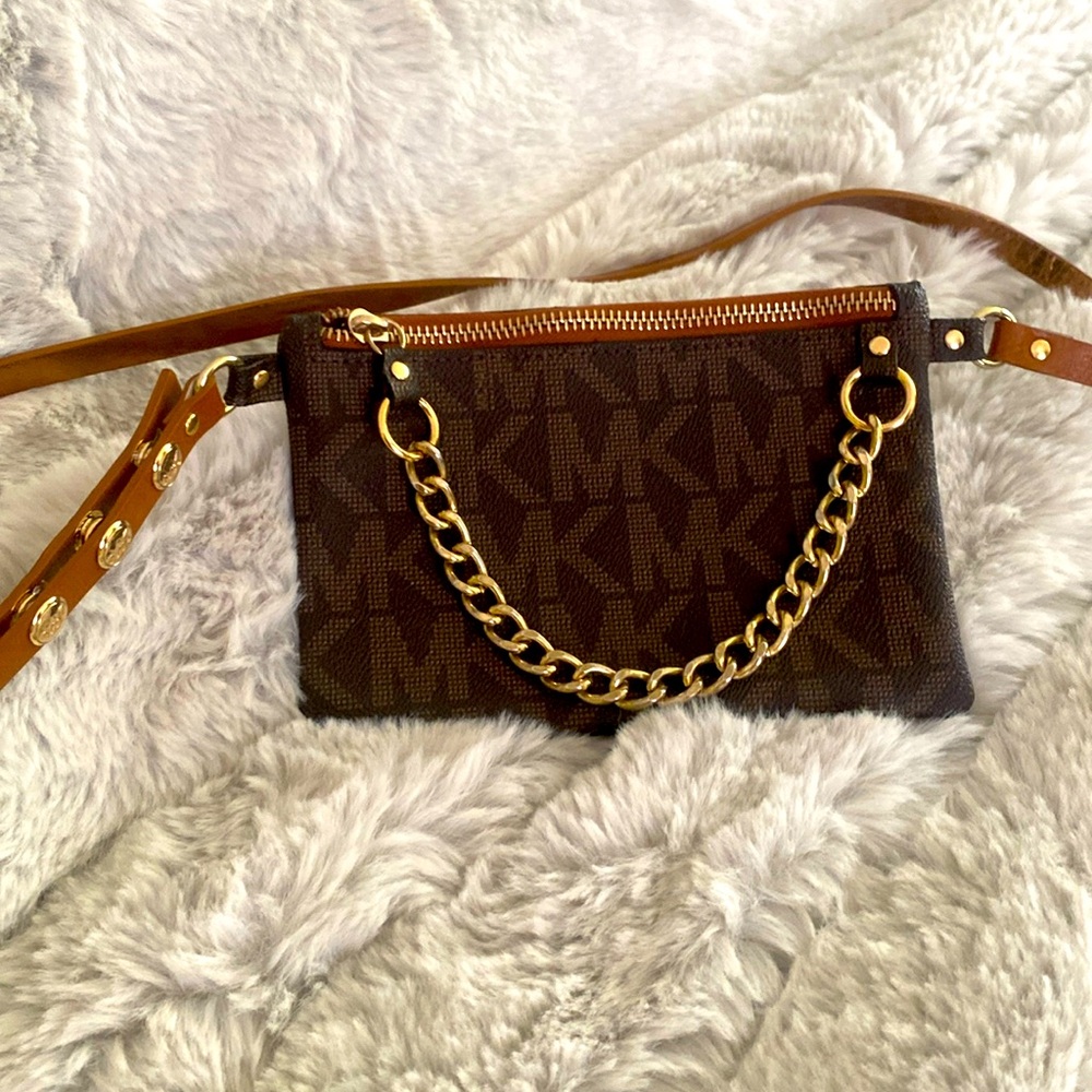 Michael Kors small leather bag
